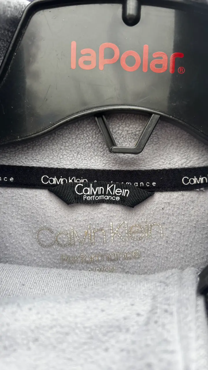 Polerón Calvin Klein gris - 1