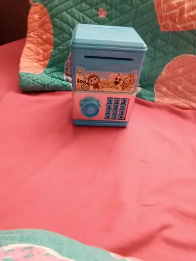 Cajita de ahorro infantil - miniatura 1