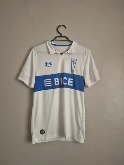 Camisetas de futbol retro y actuales - miniatura 4