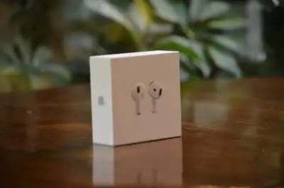 Air Pods 4 Originales Cancelación de ruido - miniatura 1