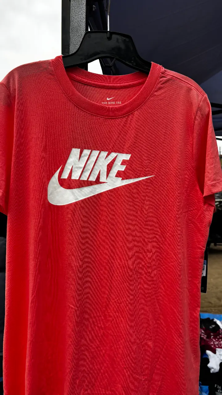 Polera Nike roja - 1