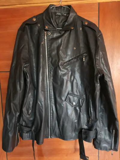 Chaqueta de cuero sintético negra M - miniatura 1