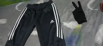 Pantalón deportivo negro Adidas - miniatura 2
