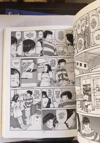 Manga Akira Volumen 1 en español - miniatura 3