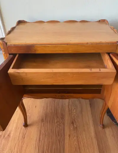 Par de Veladores - miniatura 2