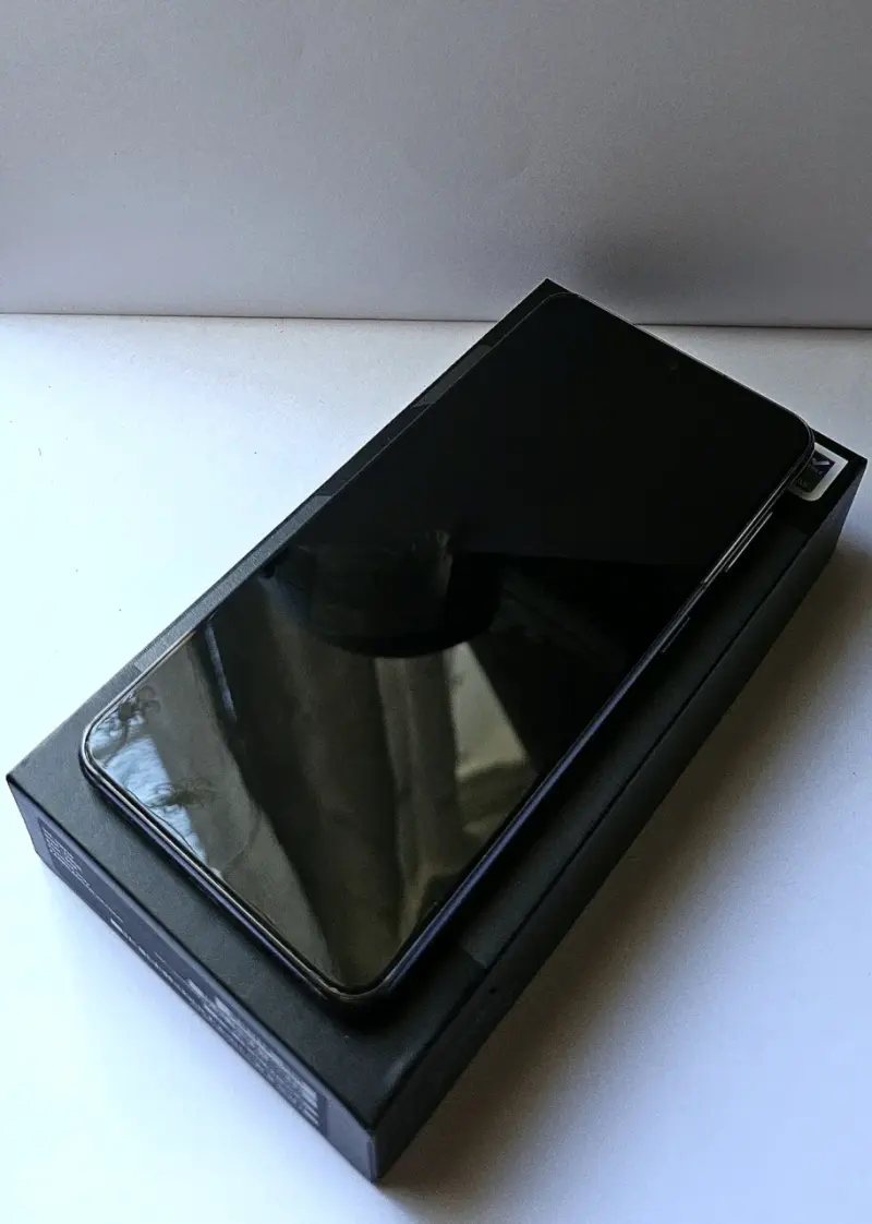 Samsung Galaxy S21 5G - 2