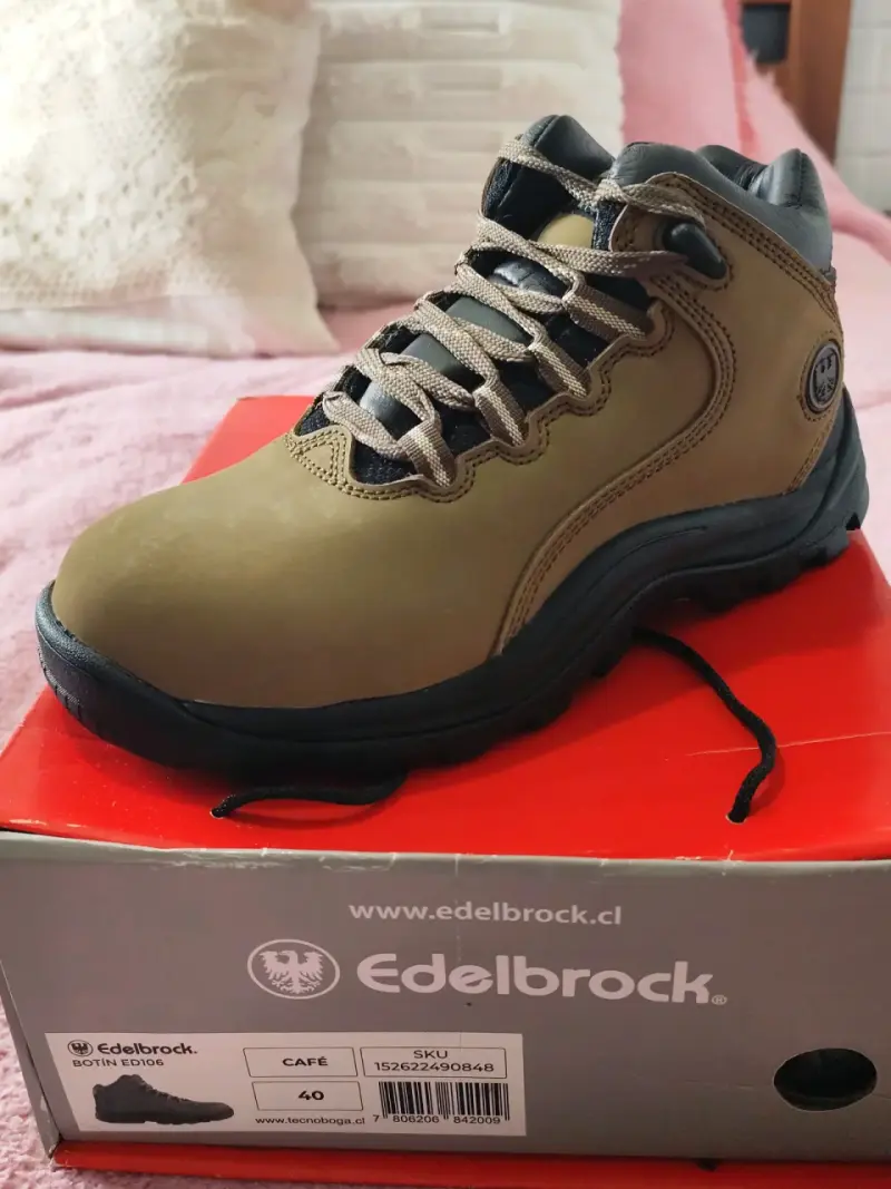 Botas de trekking color café - 2