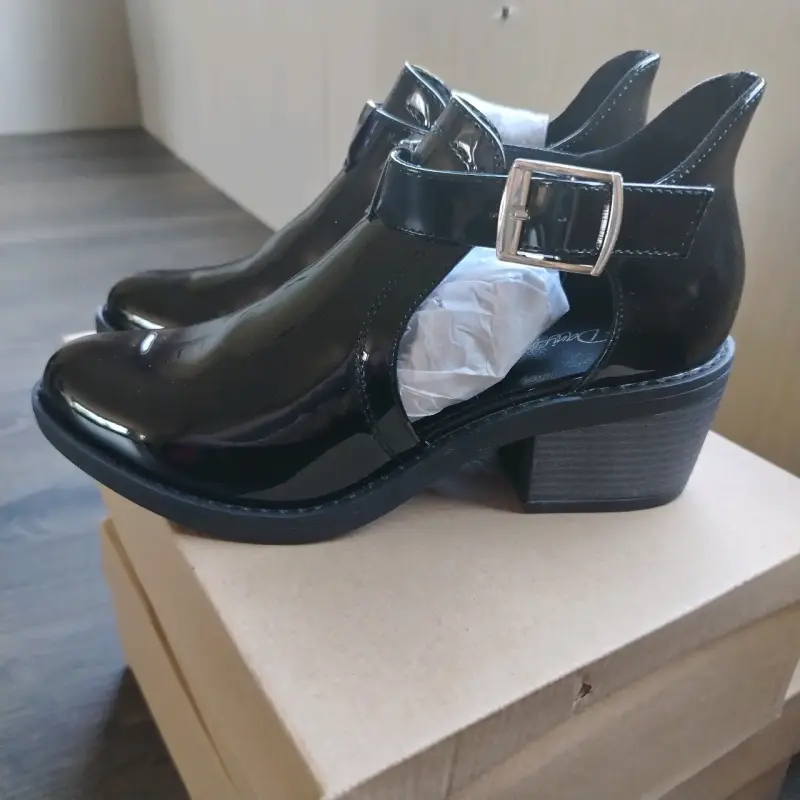 Botines de charol negro - 2