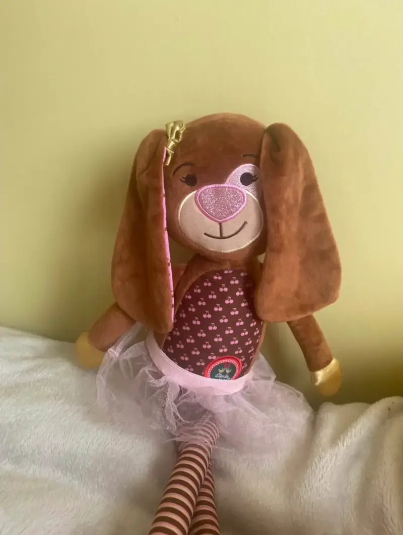 Duende mágico y muñecas - 1
