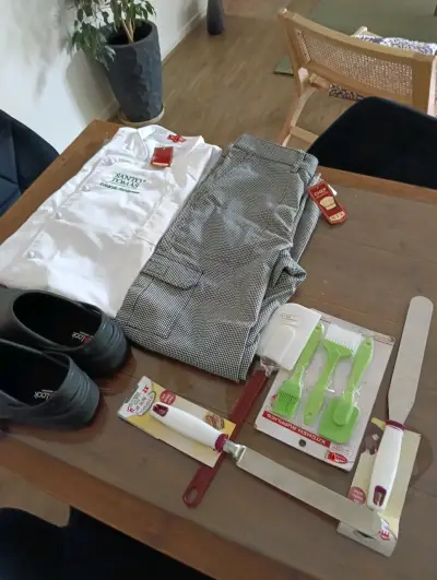 Ropa de gastronomía y suecos - miniatura 2