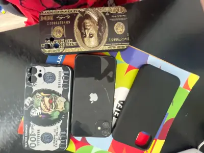 iPhone 11 - miniatura 1