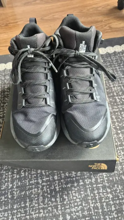 Zapatillas negras The North Face talla 11 - miniatura 1
