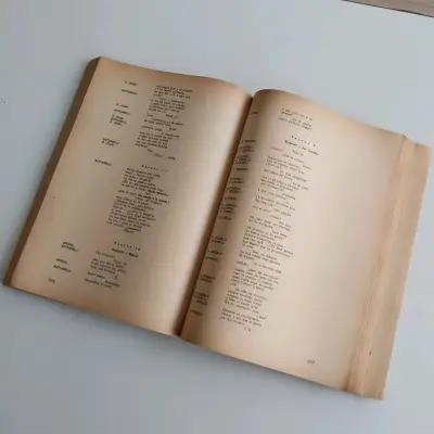 Libro Castellano 2° año (1972) - miniatura 3