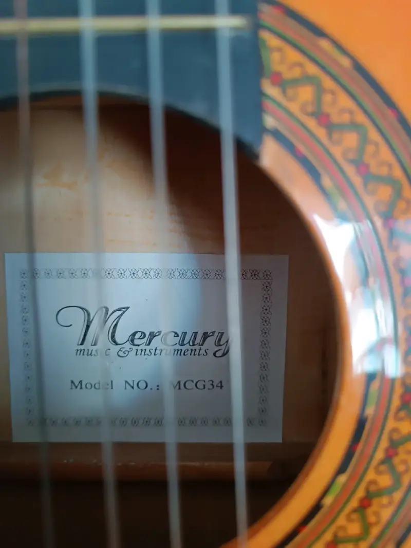 Guitarra clásica Mercury MCG34 - 2