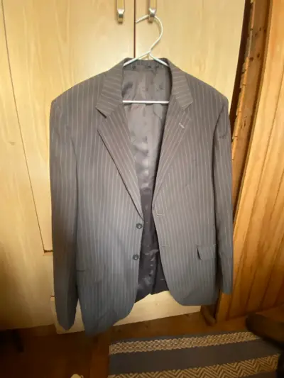 Terno gris talla 46 - miniatura 1