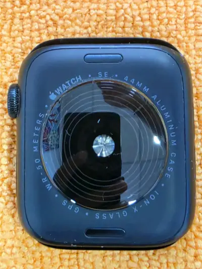 Apple Watch SE 44mm GPS - miniatura 1