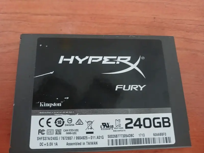 Disco SSD HyperX Fury 240GB - 1