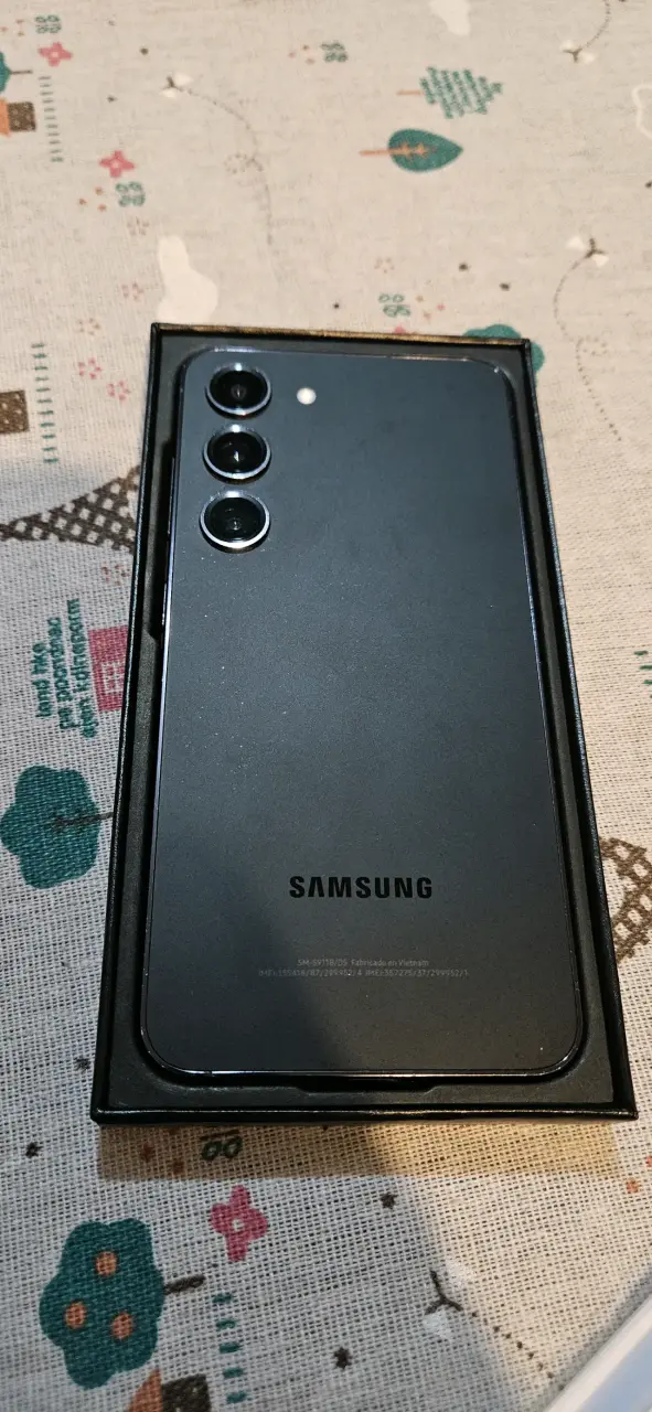 Samsung S23 - 2