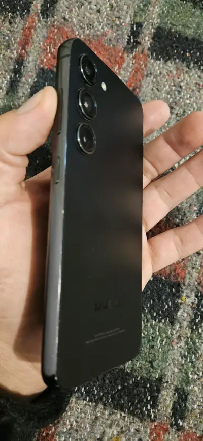 Galaxy S23 nuevo en caja sellada - miniatura 3