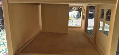 Casa de muñecas de madera - miniatura 4