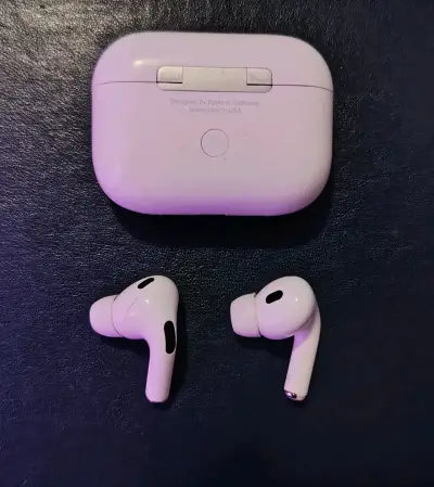 Audífonos Airpods Pro 2 Apple - miniatura 1