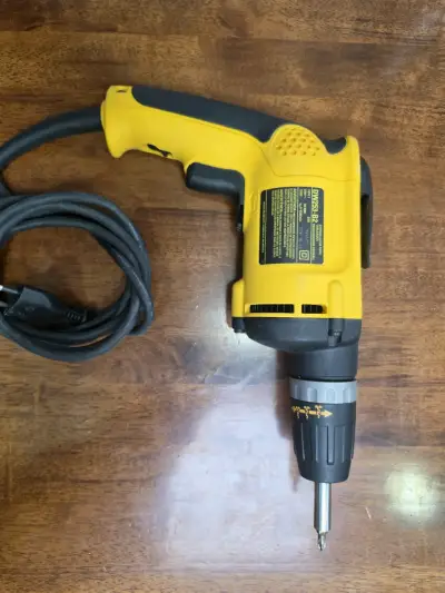 Atornillador eléctrico De Walt - miniatura 1