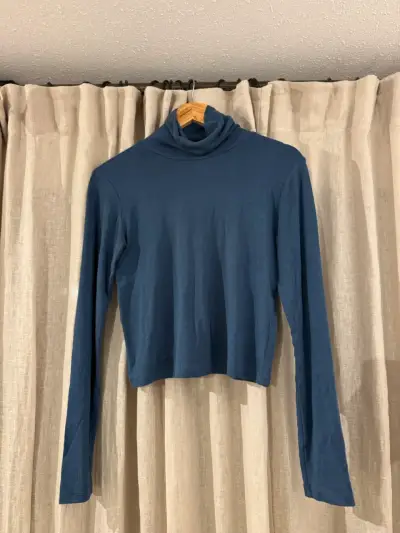 Polera azul Zara de cuello alto talla M - miniatura 1