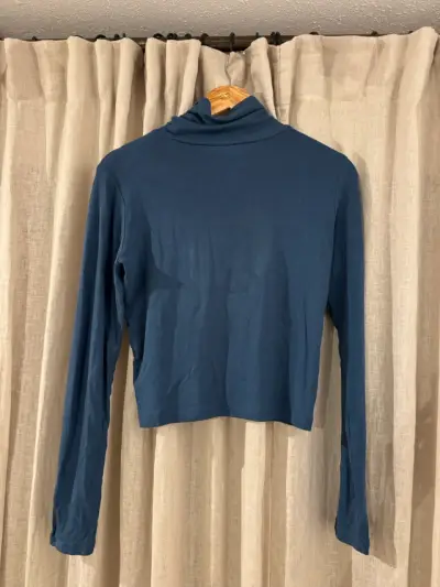 Polera azul Zara de cuello alto talla M - miniatura 2