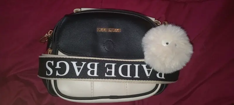 Bandolera negra con pompón - 1