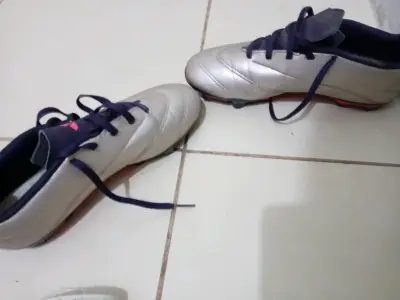 Zapatillas deportivas plateadas - miniatura 4