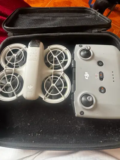 Drone DJI con control remoto - miniatura 2