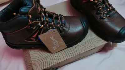 Zapato de seguridad marrón Nazzca XR - miniatura 1
