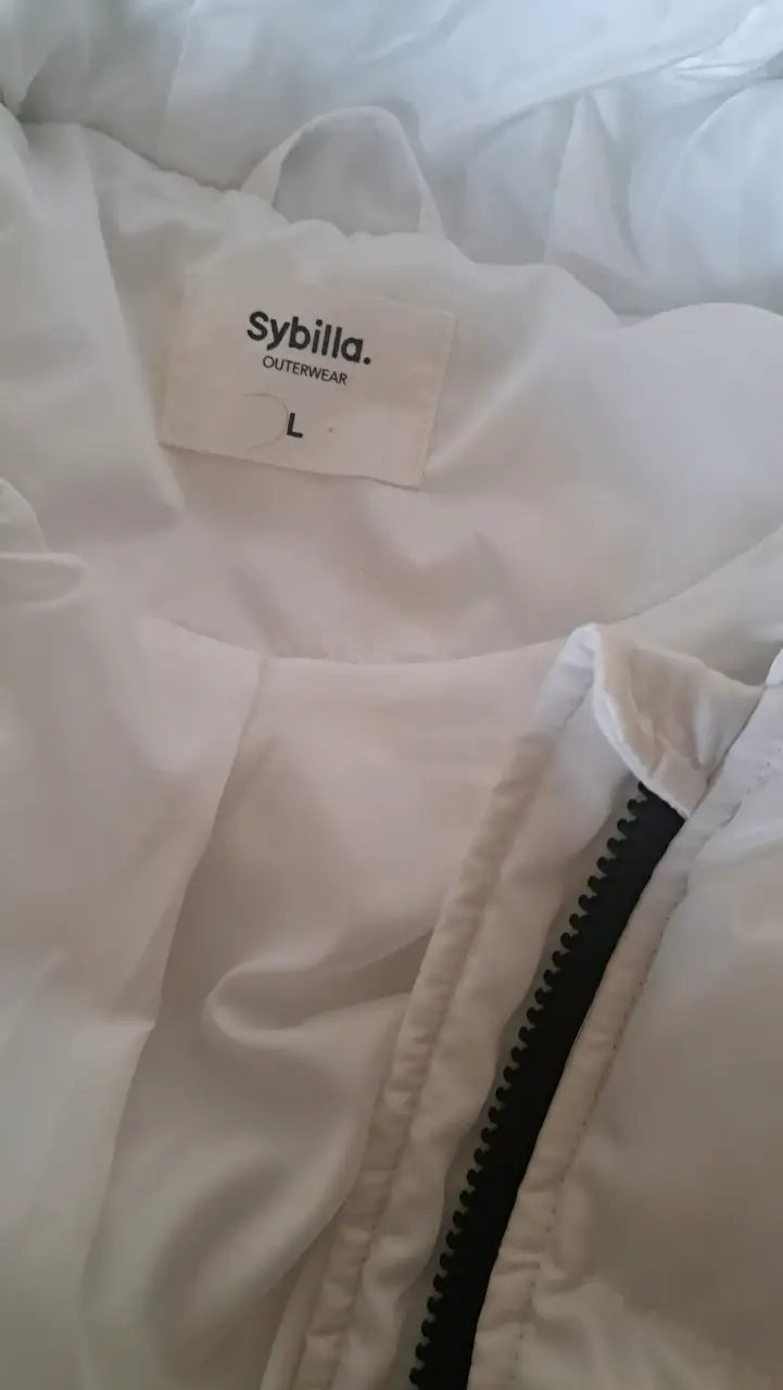 Parka blanca con capucha - 2