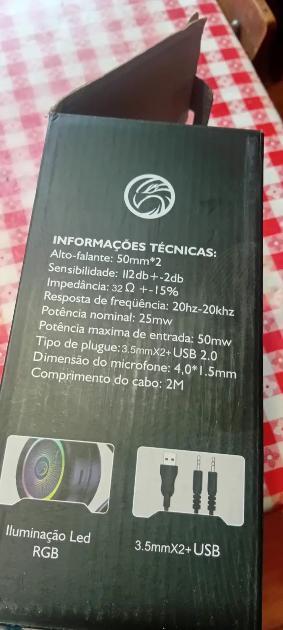 Audífonos negros con cable USB - 3