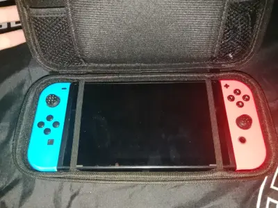 nintendo switch neon - miniatura 1