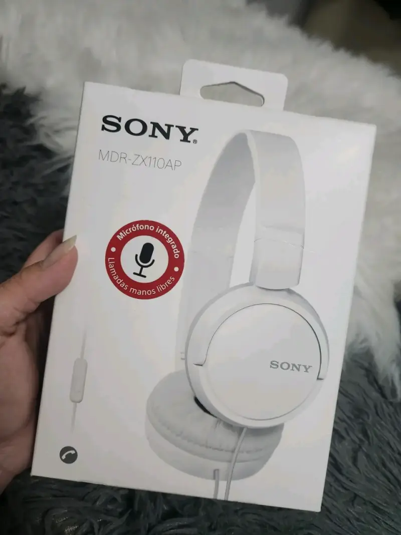 Audífonos Sony MDR-ZX110AP nuevos