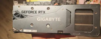 Tarjeta gráfica Gigabyte RTX3060 12GB IMPECABLE - miniatura 4