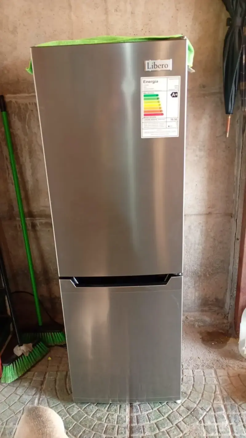 Refrigerador Libero gris - 1