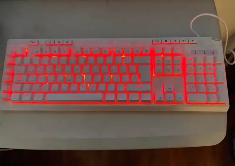 Teclado alámbrico retroiluminado blanco - 1