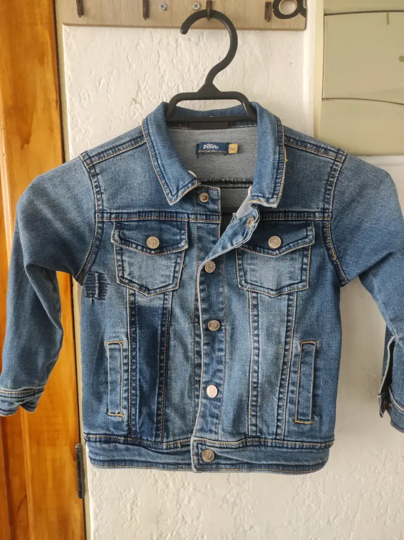 Chaqueta de mezclilla infantil