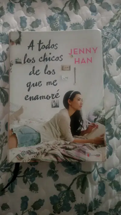 Libro 'A todos los chicos de los que me enamoré' - miniatura 1