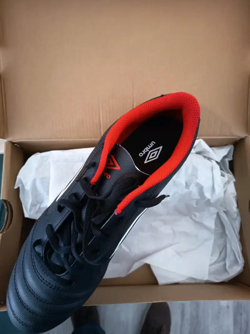 Caja de zapatos Umbro 10.5 - 3