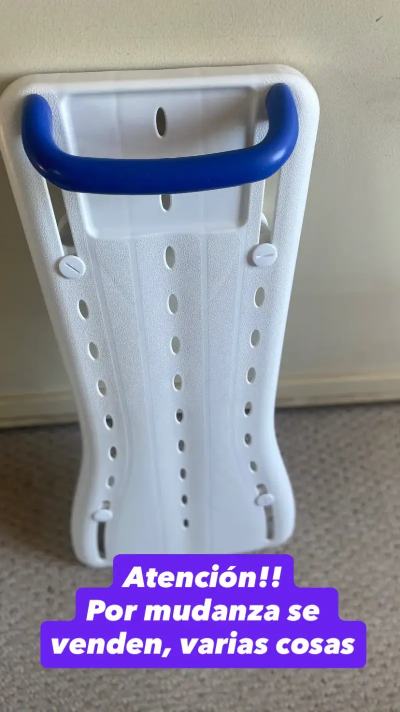 Tabla de baño blanca con asa azul - 1