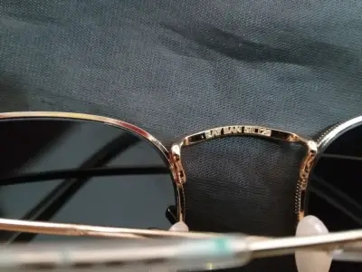 Lentes de sol Ray-Ban dorados - miniatura 4
