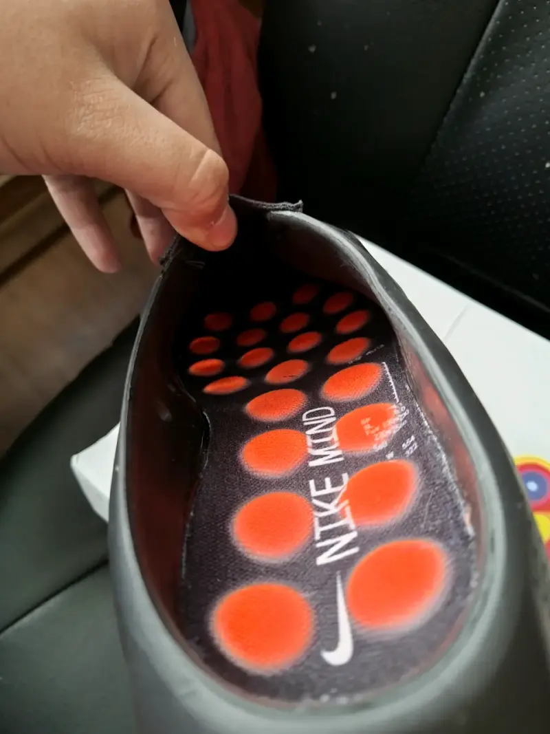 Nike mind (replica)de muy buena calidad 26.5cm - 4