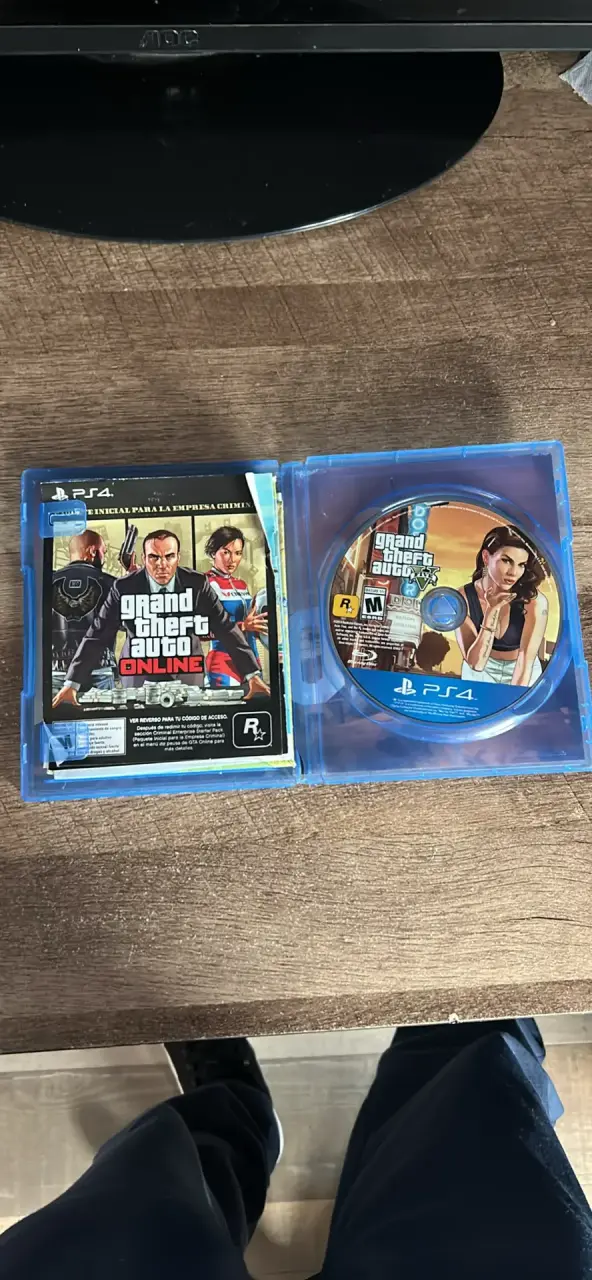 Juego PS4 Grand Theft Auto V - 3