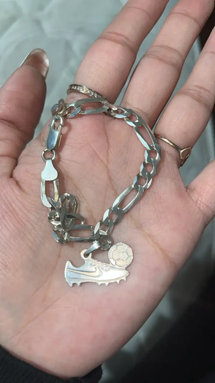 Pulsera de fútbol de plata - 1