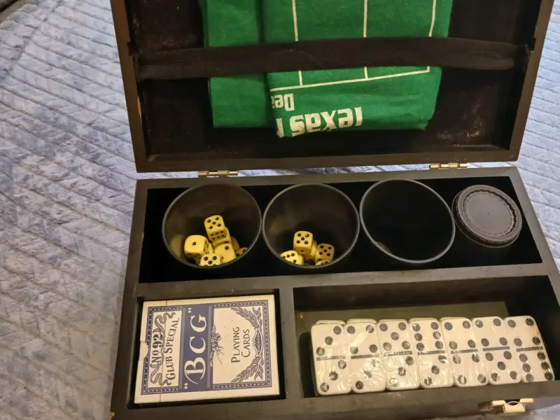 Set de juegos de mesa clásico - 1