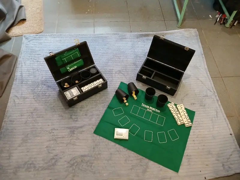 Set de juegos de mesa clásico - 2