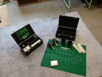 Set de juegos de mesa clásico - miniatura 6